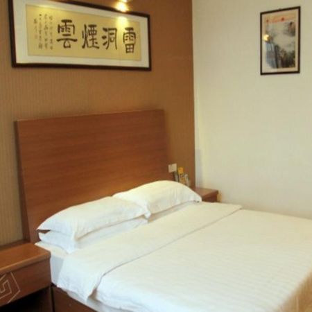 לשאן Anyi 158 Hotel Emeishan מראה חיצוני תמונה