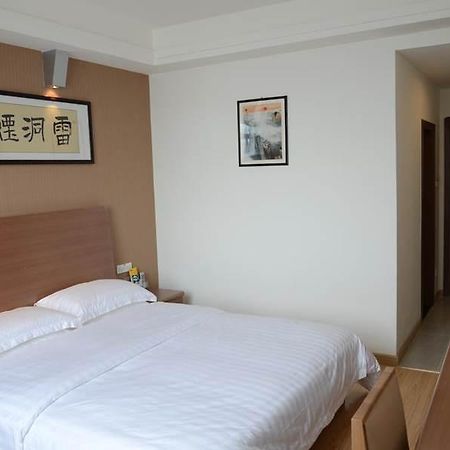 לשאן Anyi 158 Hotel Emeishan מראה חיצוני תמונה